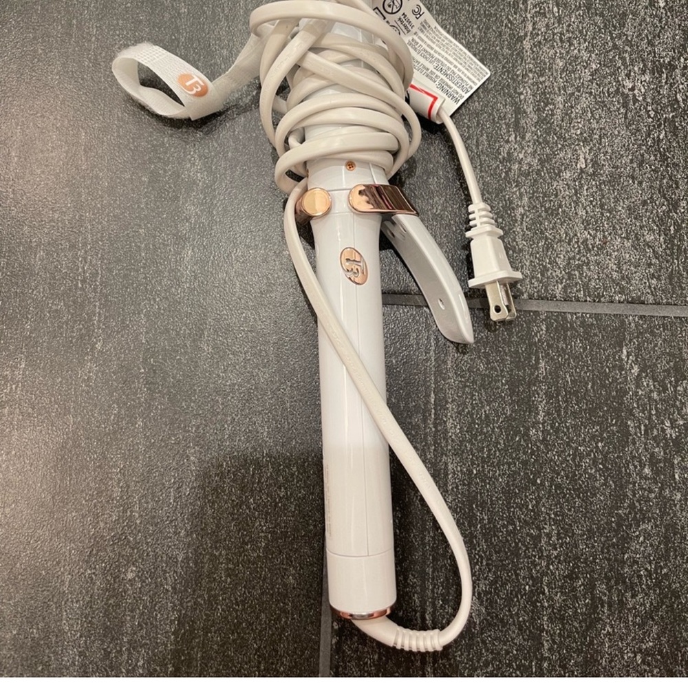 T3 Curling Iron - White and Gold- used a few times!